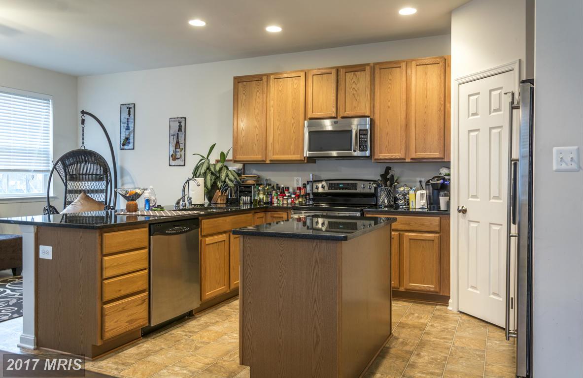 30 MILESTONE CT, Chambersburg, PA 17201