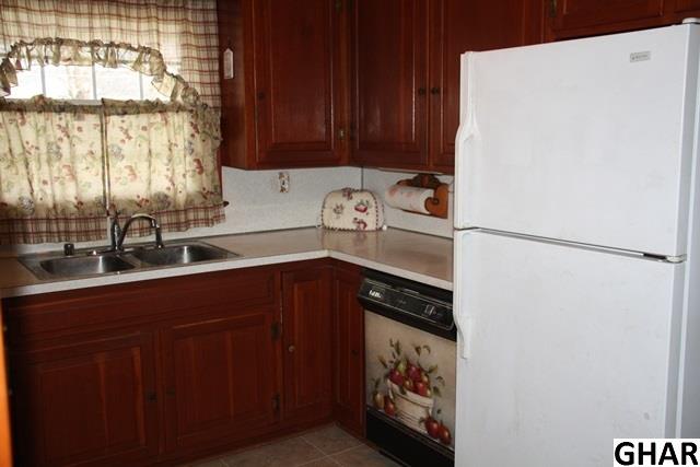 124Rice Ave, Biglerville, PA 17307
