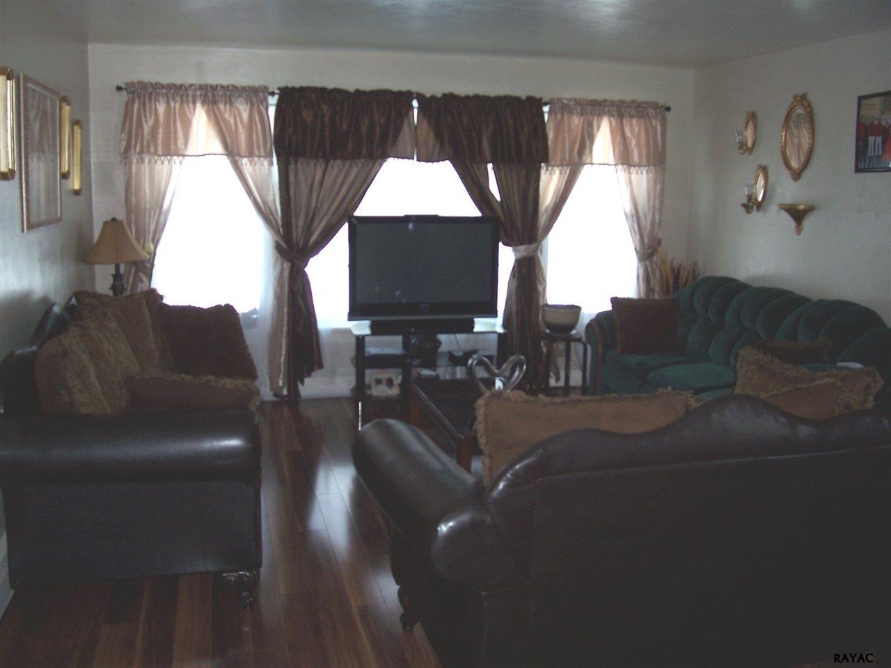 1355 Carlisle Road, Biglerville, PA 17307