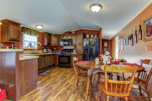 Meadowview Mobile Home Park 30 Willow Tree LaneDover, PA 17315