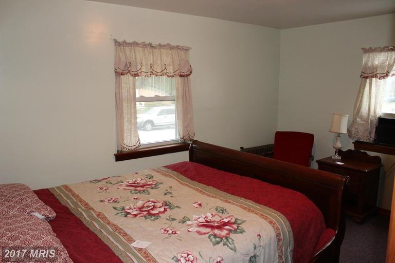 644 HIGHLAND AVENUE, Gettysburg, PA 17325