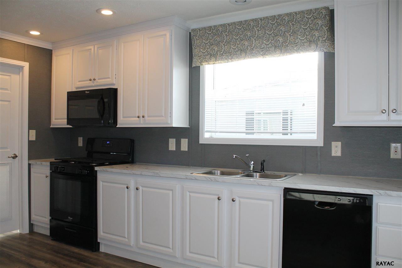 201 Oliver St., Hanover, PA 17331