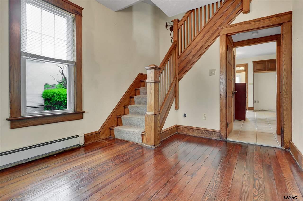 923 York Street, Hanover, PA 17331