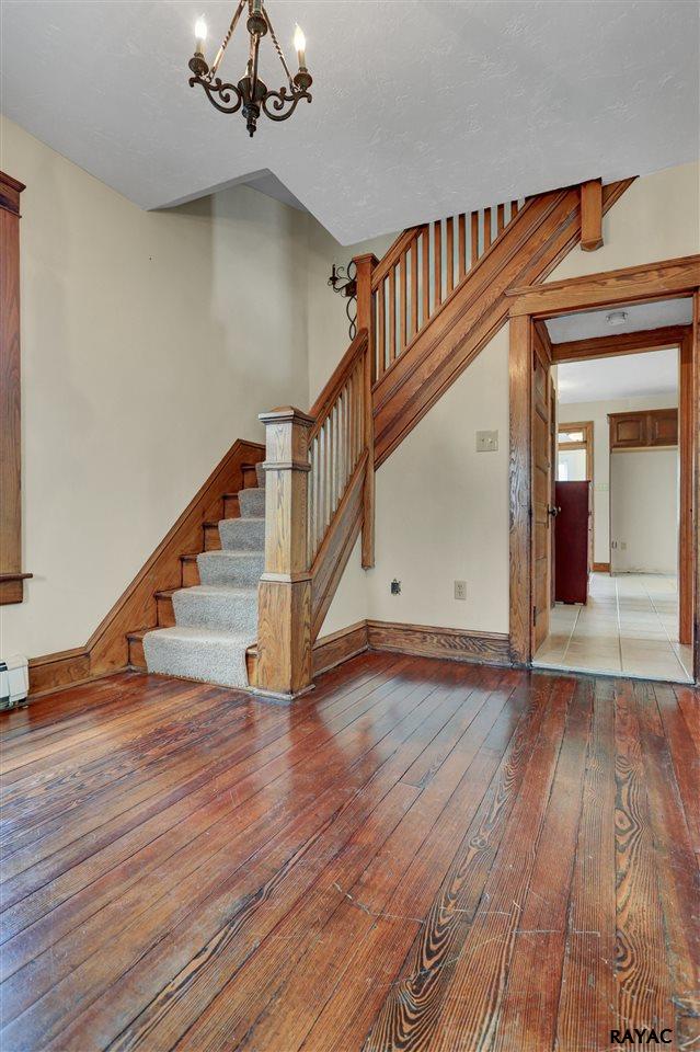 923 York Street, Hanover, PA 17331
