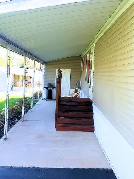 Starview Mobile Home Park 513 Liberty DriveMount Wolf, PA 17347