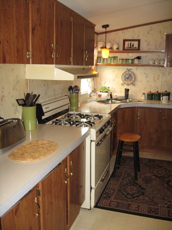 Starview Mobile Home Park 612 Parkwood Dr.Mount Wolf, PA 17347