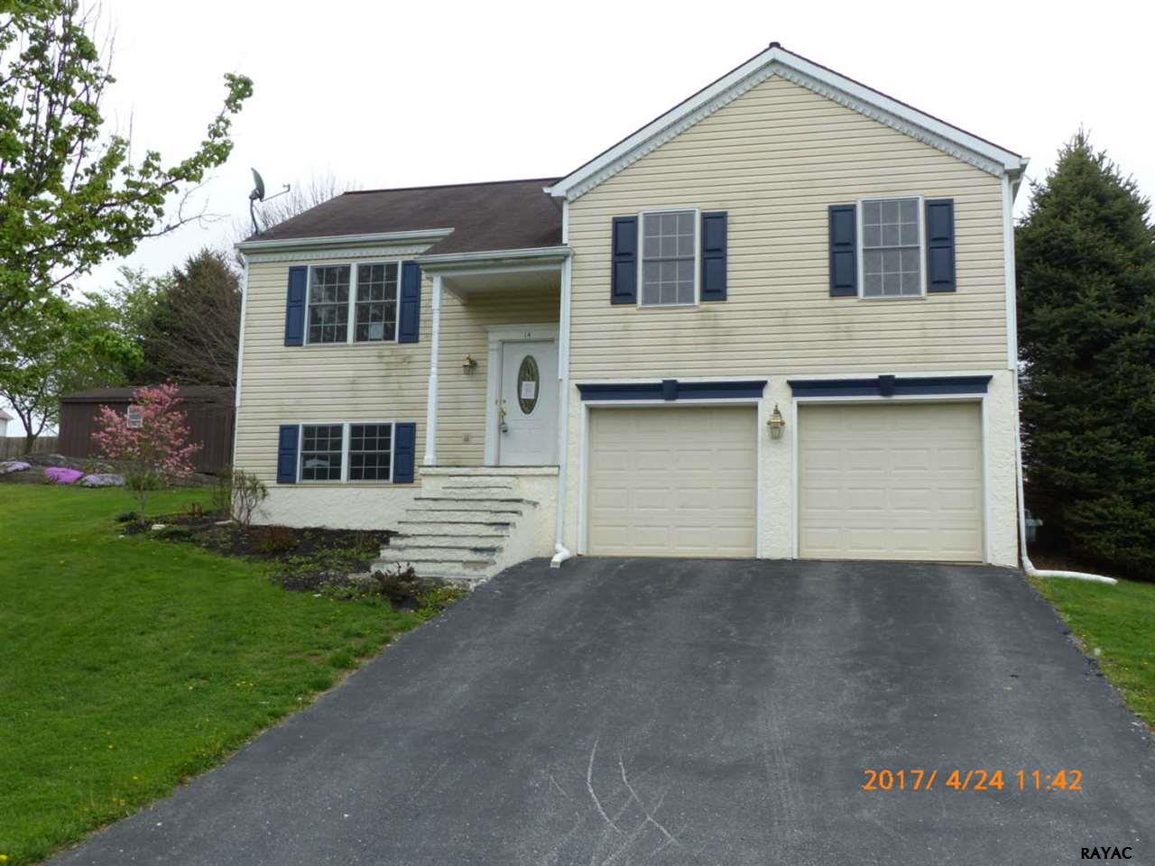 14 Christine Dr, Wrightsville, PA 17368