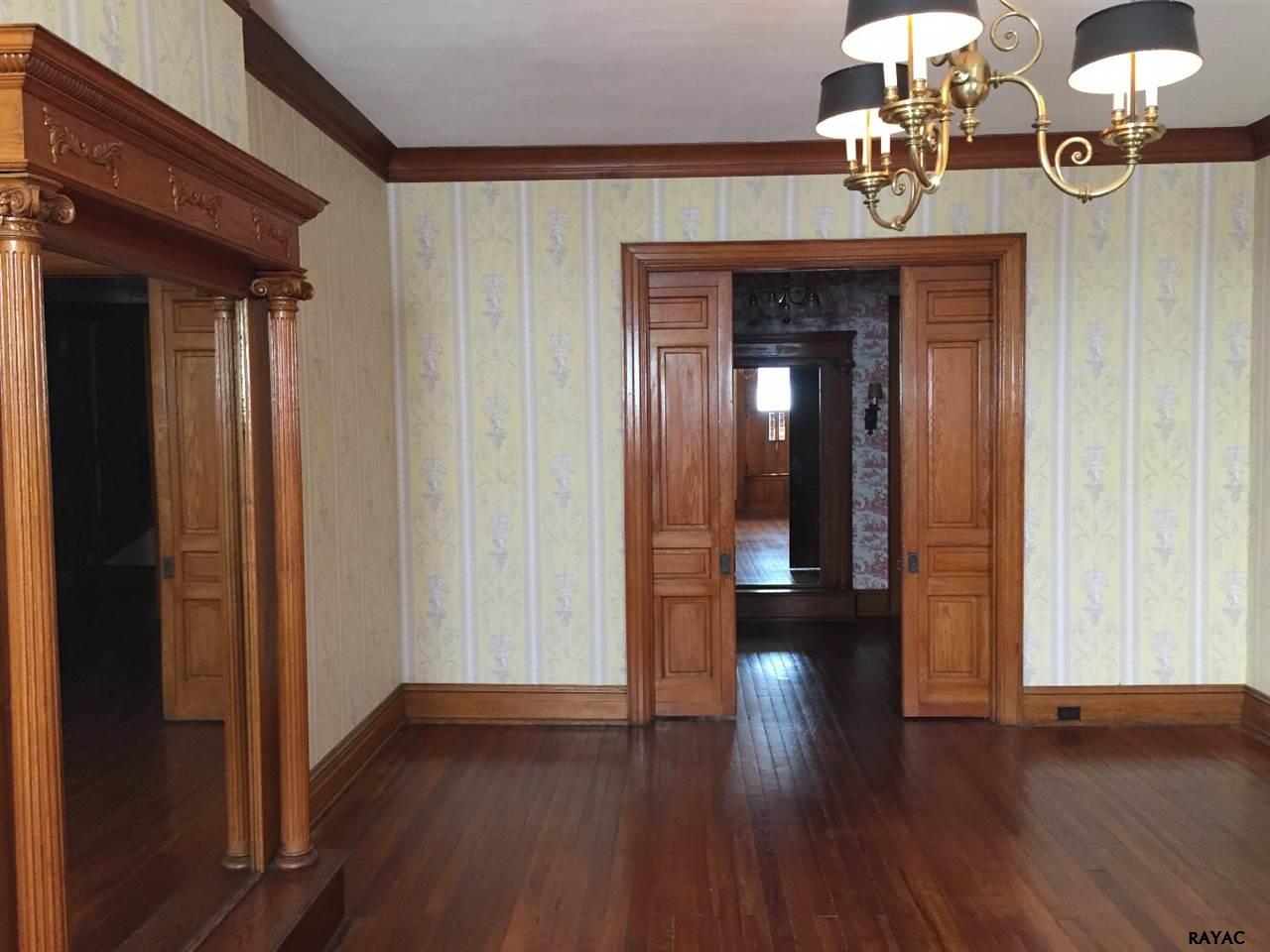 481 W Market St, York, PA 17401