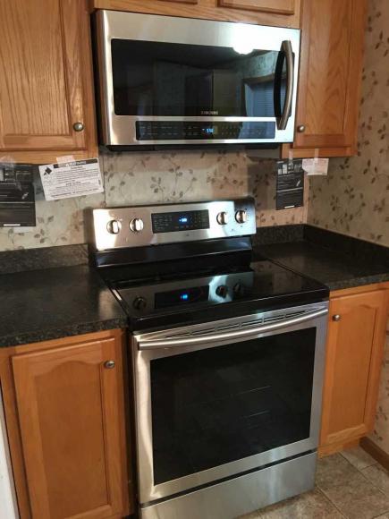Yorkanna Mobile Home Park 144 Lisa CircleYork, PA 17402