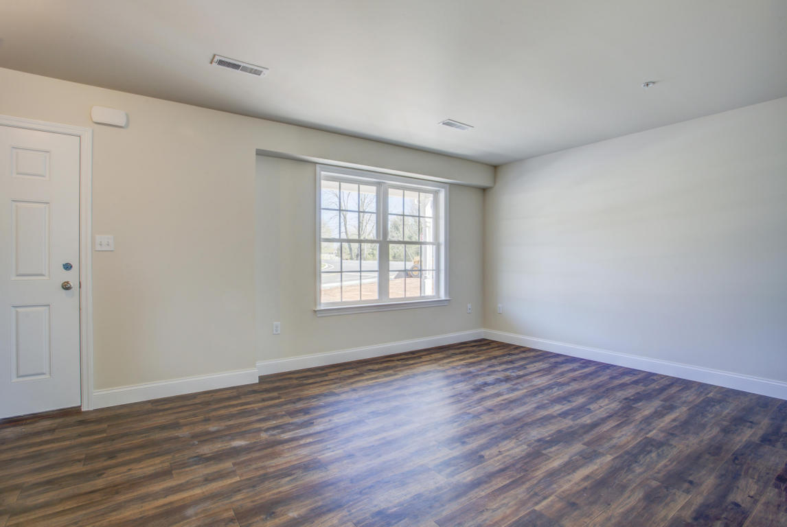 111 CEDARWOOD DRIVE, Denver, PA 17517