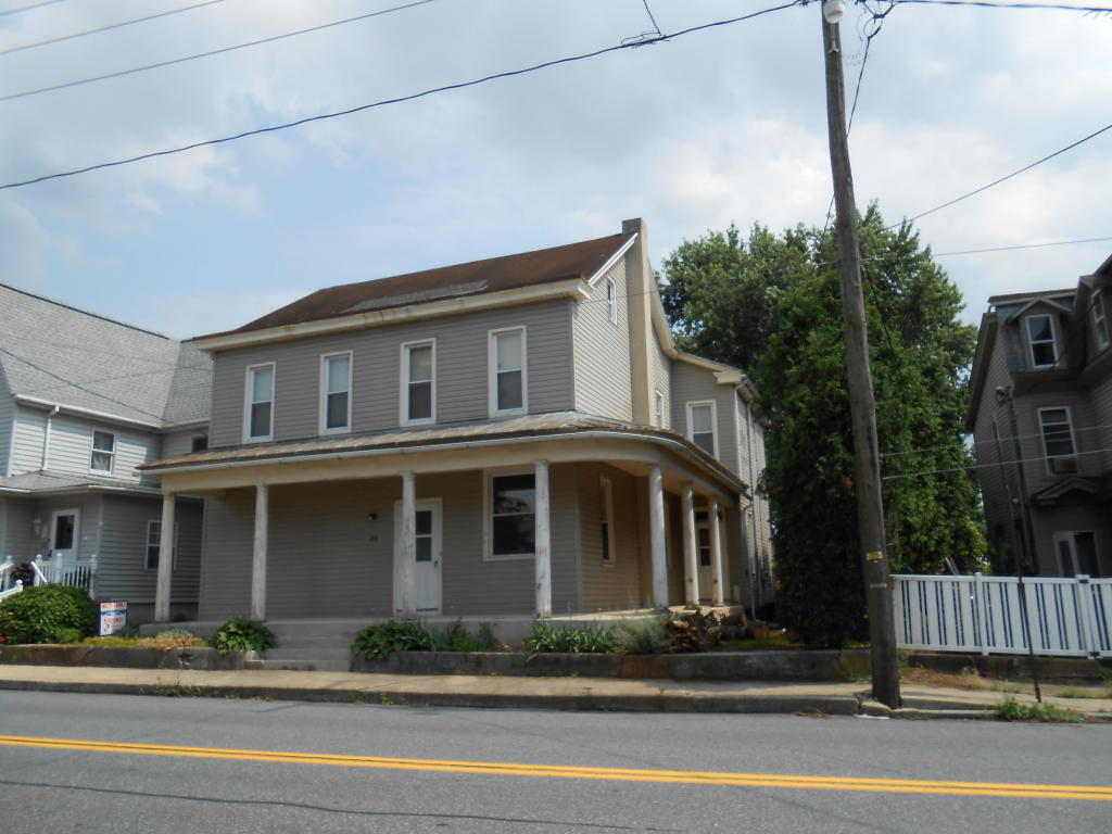 21 & 23 W MAIN STREET, Reinholds, PA 17522