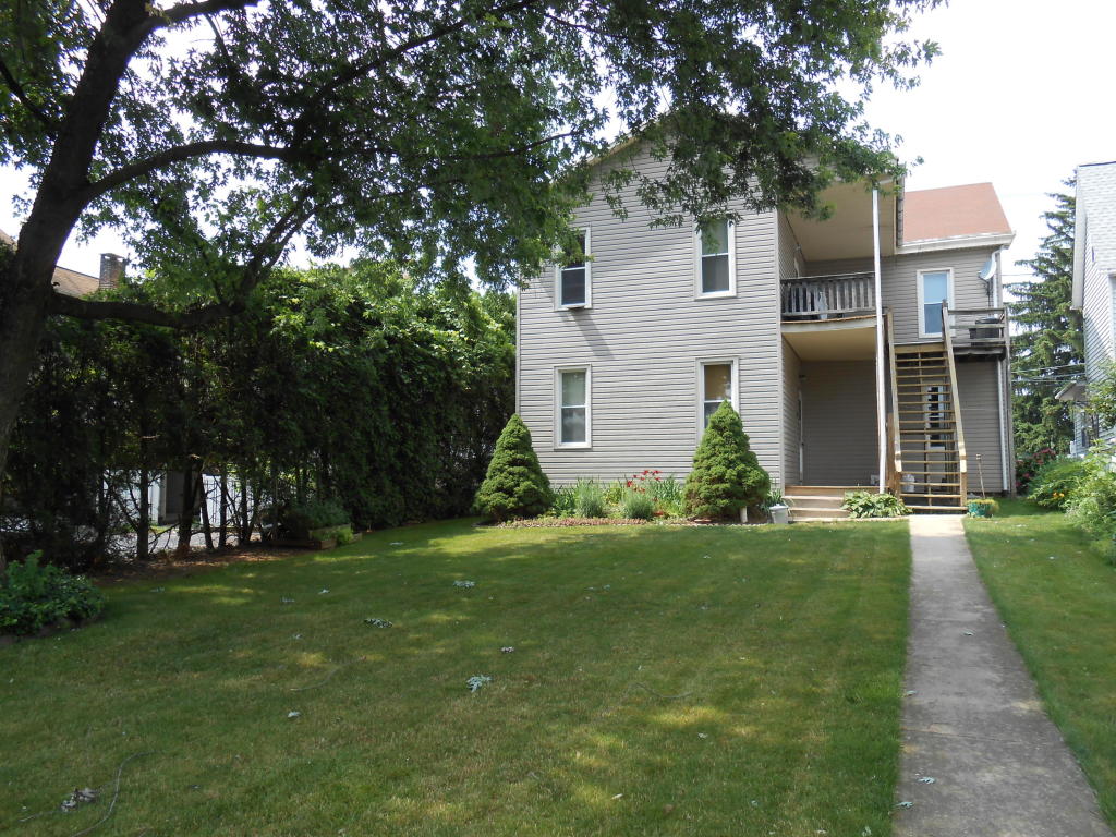 21 & 23 W MAIN STREET, Reinholds, PA 17522