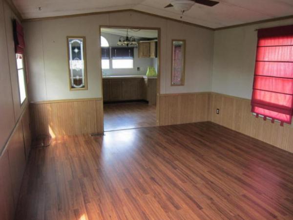 Parkview Acres Mobile Home Park 813 Wisteria AveEphrata, PA 17522