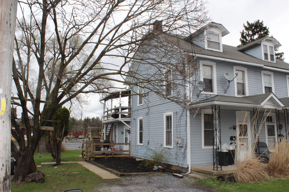 145 E MAIN STREET, Landisville, PA 17538