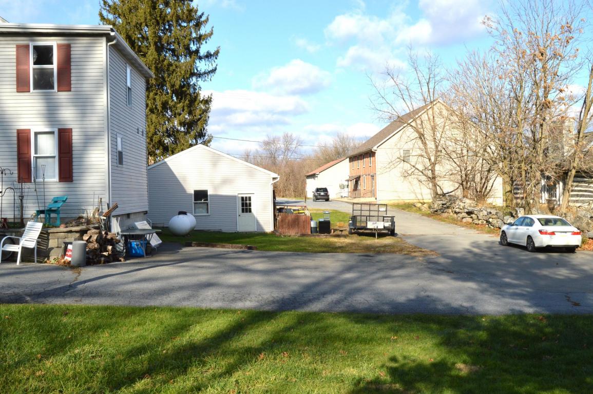 815 ROTHSVILLE ROAD, Lititz, PA 17543