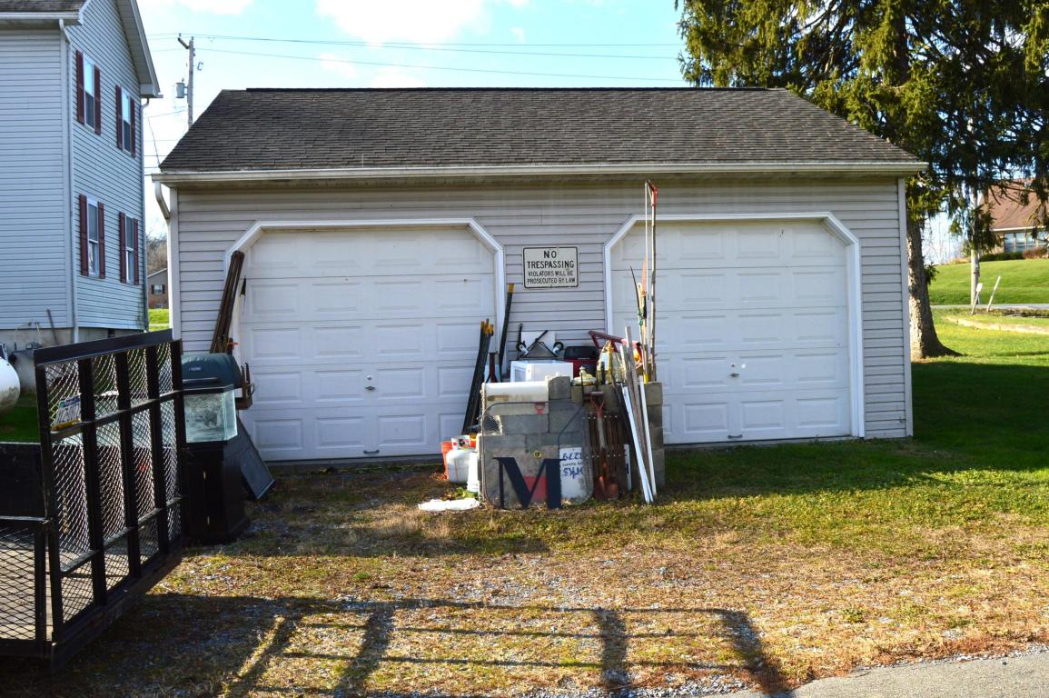 815 ROTHSVILLE ROAD, Lititz, PA 17543