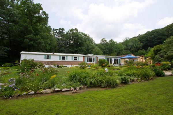148 Eden Rd