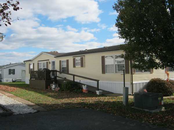 Pheasant Ridge 102 Silver Wind Court SouthLancaster, PA 17603