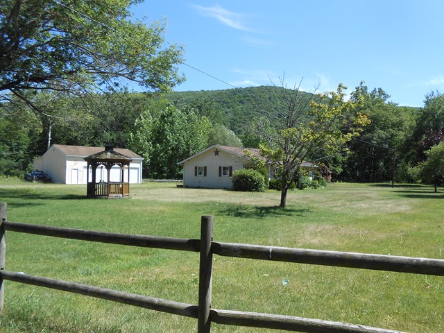 84 N. Railroad, Ralston, PA 17763