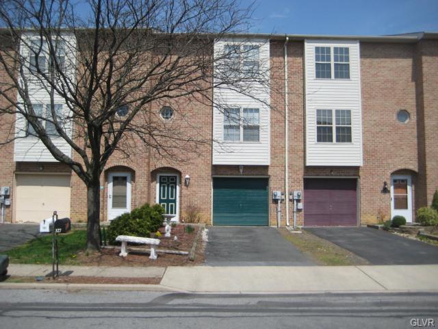 327 West 2nd Street, Alburtis Borough, PA 18011