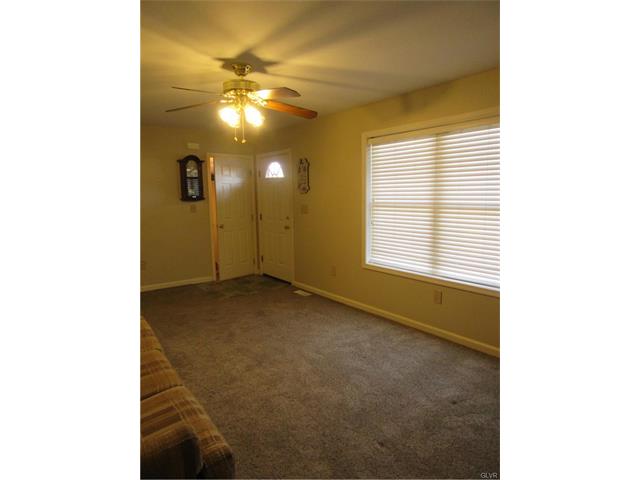 290 Erdman Street, Bangor Borough, PA 18013