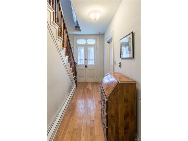 509 MONOCACY DR, Moore Twp, PA 18014