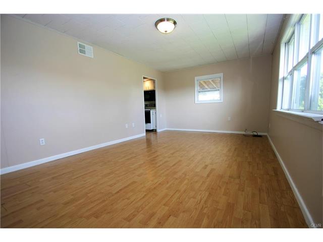 1627 Lansdale Avenue, Bethlehem City, PA 18017