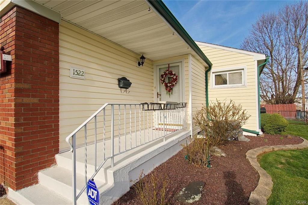 1522Luzerne St, Bethlehem, PA 18017