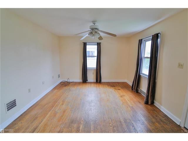 1011 Elm Street, Bethlehem City, PA 18018