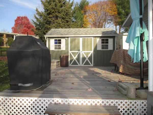 Green Acres 1015 Redwood DriveBreinigsville, PA 18031