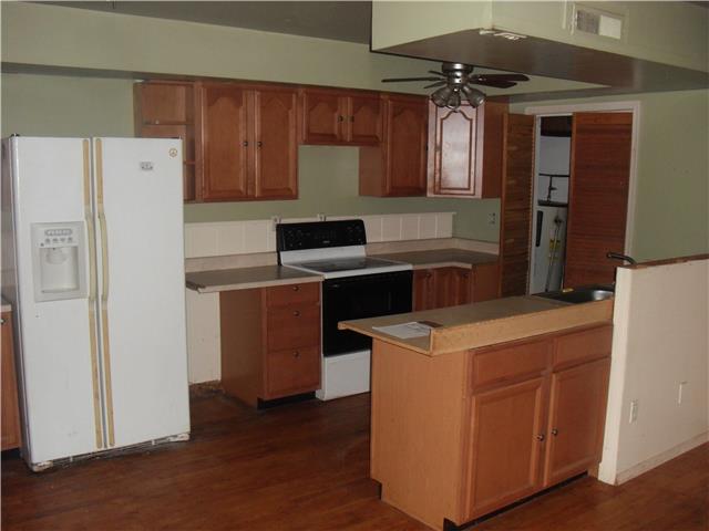 712 Valley RoadEast Greenville, PA, 18041Montgomery County