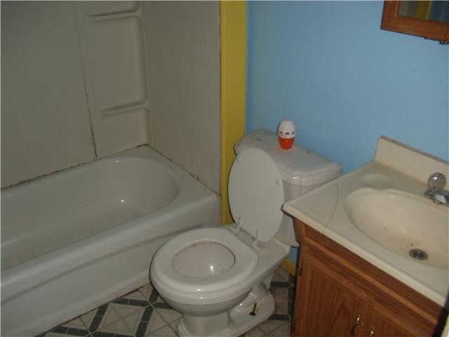 712 Valley RoadEast Greenville, PA, 18041Montgomery County