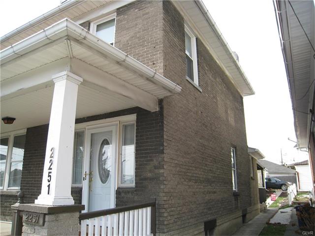 2251 Freemansburg Avenue, Wilson Borough, PA 18042