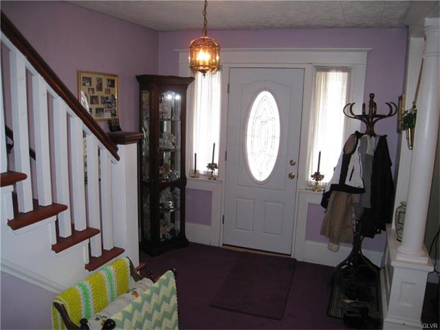 2251 Freemansburg Avenue, Wilson Borough, PA 18042