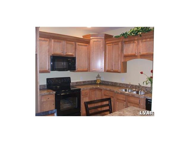 361 Hawthorn Lane, Whitehall Twp, PA 18052