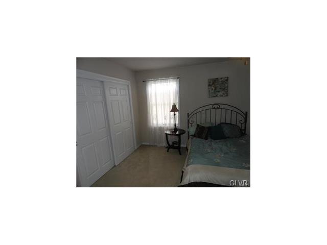 753 Front Street, Hellertown Borough, PA 18055