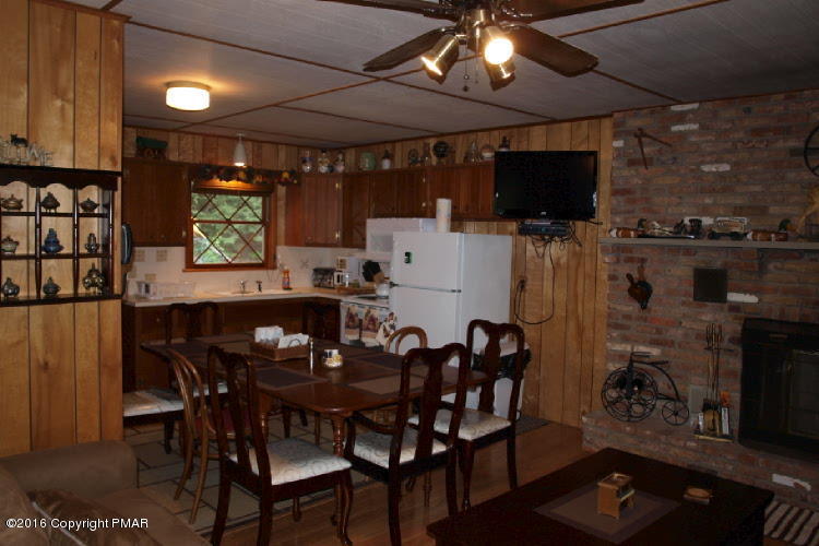 578Windsor Rd, Kunkletown, PA 18058