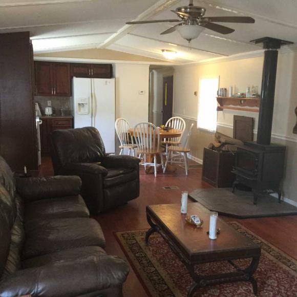 Mountain Village Manufactured Home Community 165 Haddon DriveMacungie, PA 18062