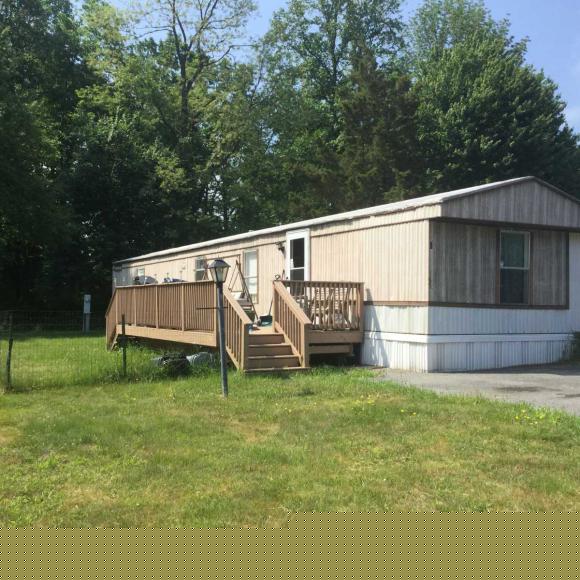 Mountain Village Manufactured Home Community 165 Haddon DriveMacungie, PA 18062