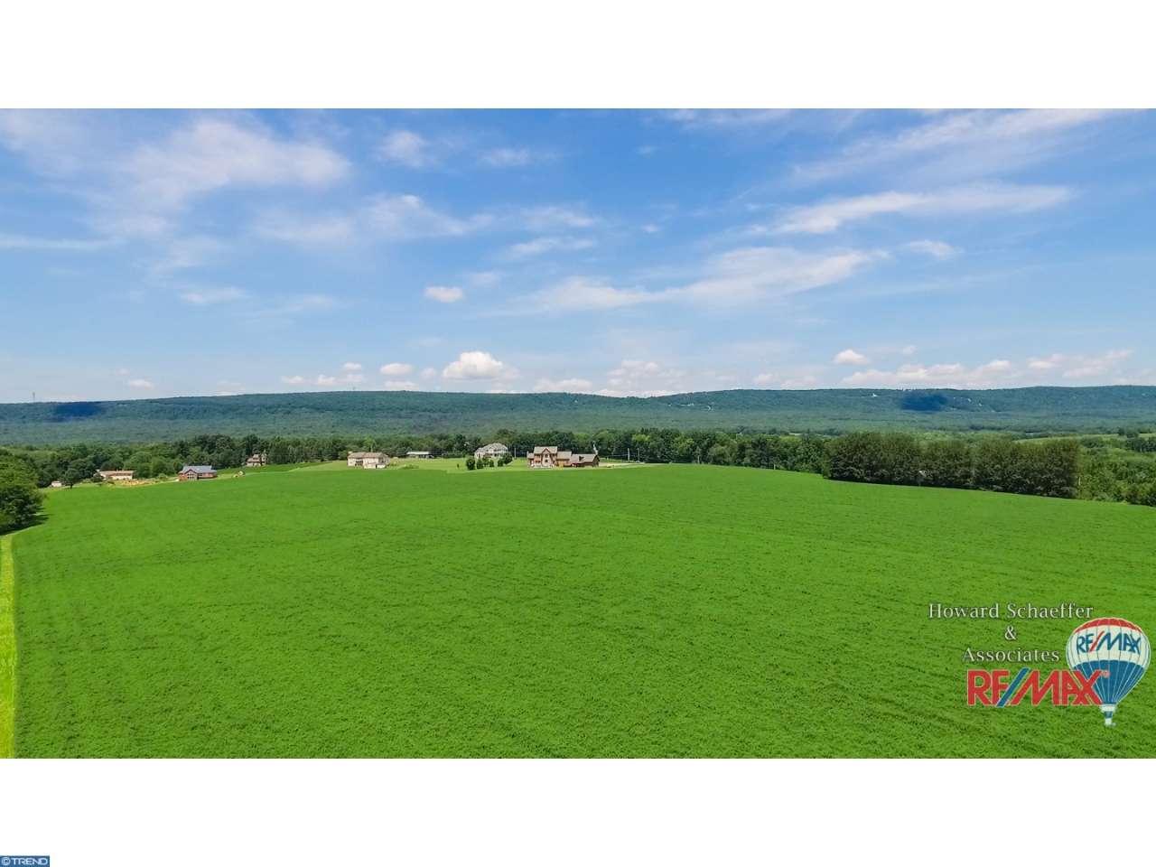 7118SPRINGHOUSE ROAD, New Tripoli, PA 18066