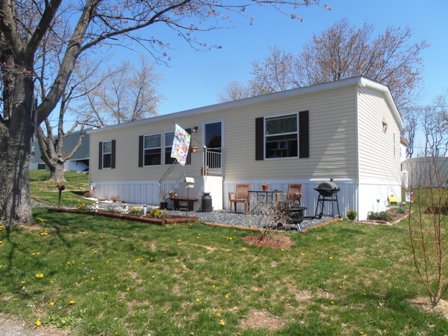 Whispering Hollow Mobile Home Park 66 Easy StNorthampton, PA 18067