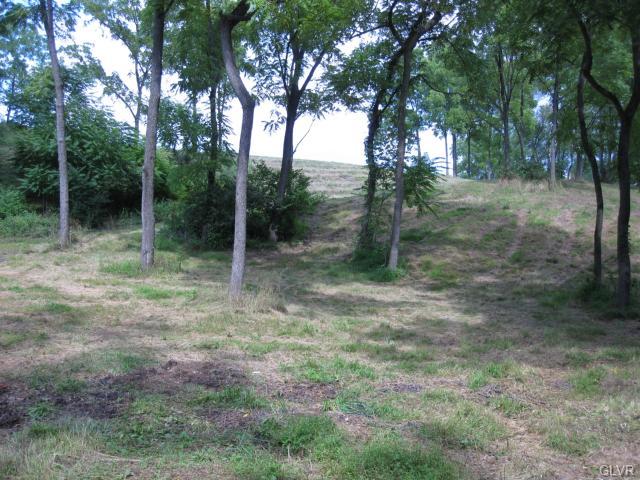 2795 Valley Road, North Whitehall Twp, PA 18069
