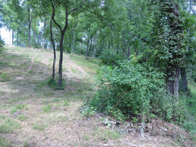 2795 Valley Road, North Whitehall Twp, PA 18069