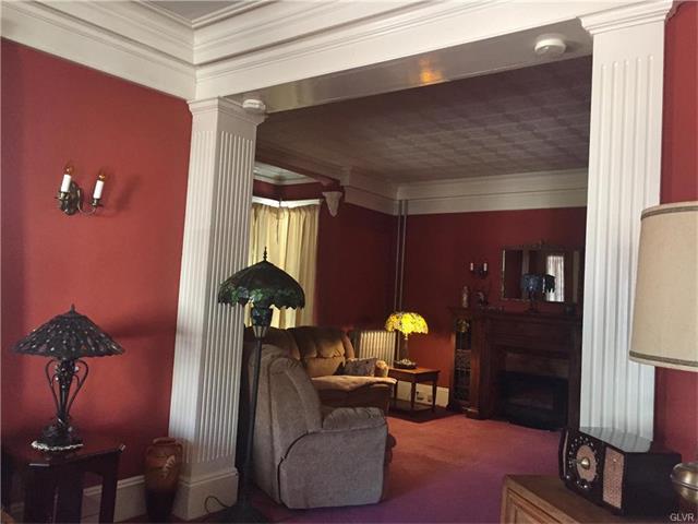 27 East Pennsylvania Avenue, Pen Argyl Borough, PA 18072