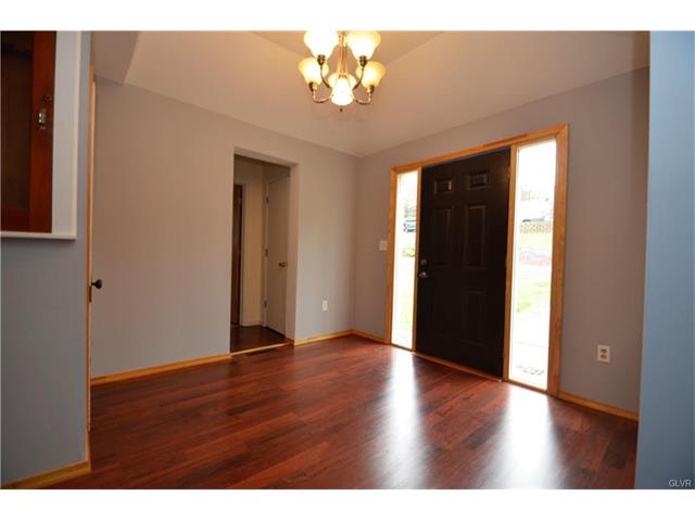 2256 Hillside Road, Washington Twp, PA 18080