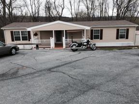 Glencrest Mobile Home Park 6215 Refton CtSlatington, PA 18080