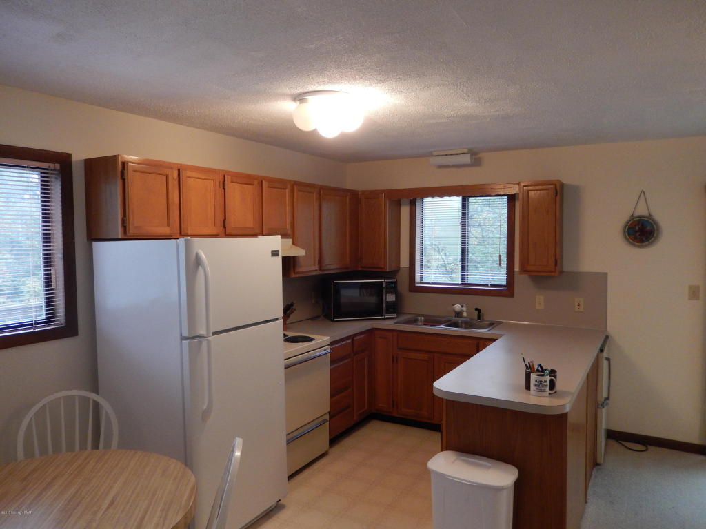 141Bishop Cir, Albrightsville, PA 18210