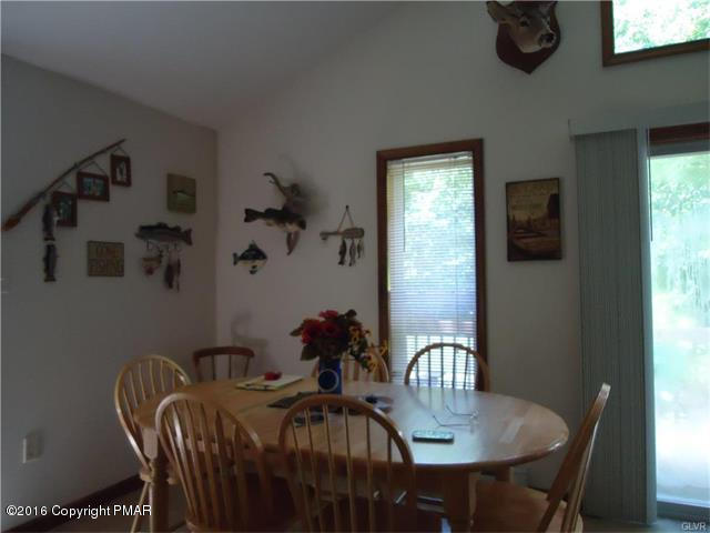36Indian Trl, Jim Thorpe, PA 18229