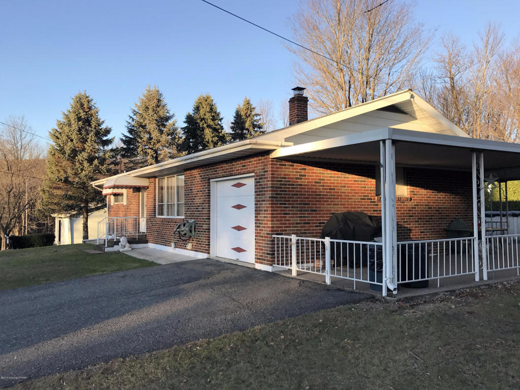 165Long Run Rd, Lehighton, PA 18235
