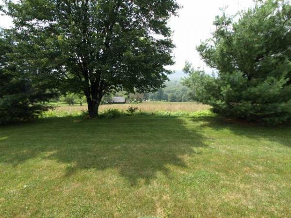 Northside Heights 132 Tiffany LaneLehighton, PA 18235
